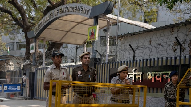 কানাডিয়ান কলেজগুলির বিরুদ্ধে ভারতের পাচারের দাবিগুলি ‘শোষিত’ অভিবাসন ব্যবস্থা প্রকাশ করে, বিশেষজ্ঞরা বলেছেন